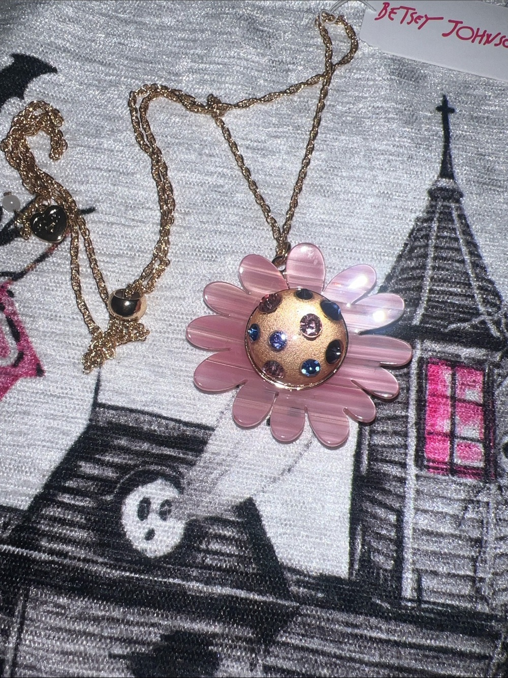 BNWT Betsey Johnson Gold-Tone Chain Pink Flower Pendant with Multicolor Crystals
